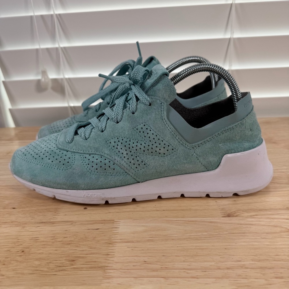 New Balance Athletic Running Sneaker Men's SZ‎ US 9.5 Teal Blue Lace-Up Ml1978EC